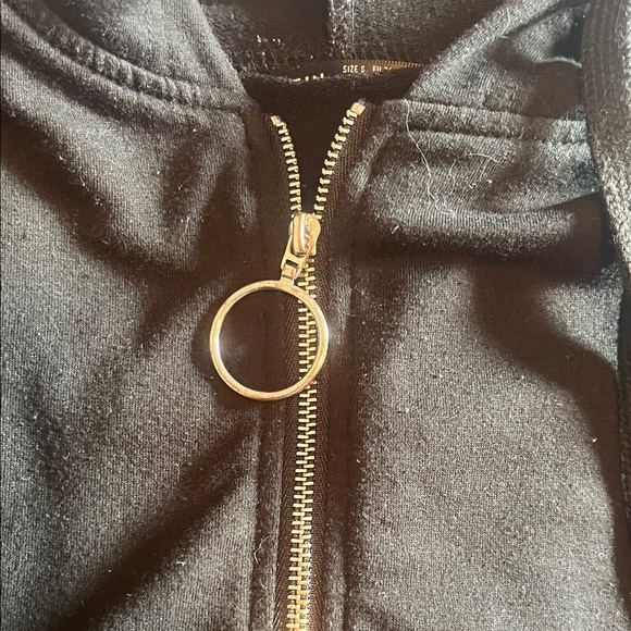 Black Cropped Hoodie - Picture 4 of 4